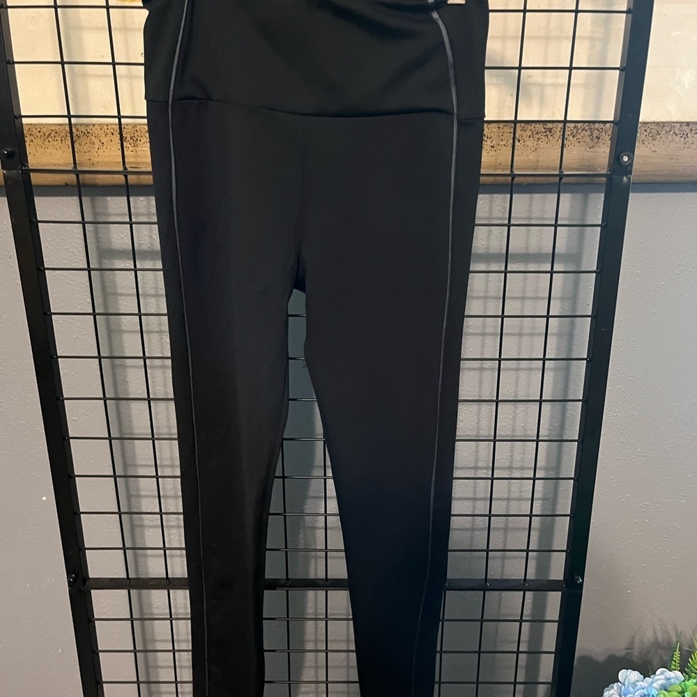 Lanston Sport Black High-Waist Seam-Detail Leggings